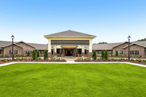 02-EXTERIOR-FRONT-1